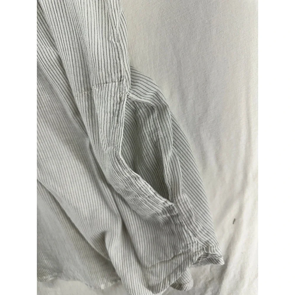 Free People Striped Floral Sheer Yoke Tunic Blouse Gray White Small FLAWED